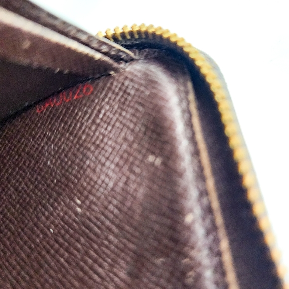 LOUIS VUITTON Damier Porte Unique Palm Beach Zip-Around Designer Long Wallet - Picture 8 of 8
